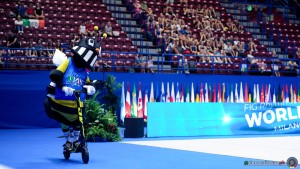 mascotte sfe06007 copia simone ferraro ph